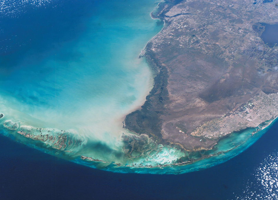 ariel-view-florida-everglades - The Educators' Spin On It Florida Keys Ariel View from Space