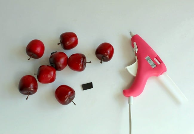 making-magnetic-apples-for-game - The Educators' Spin On It Making magnetic apple game for kids