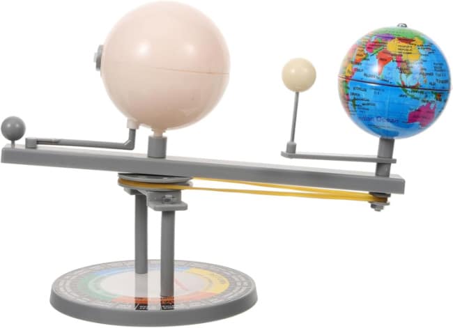 Rotating-solar-system-projector-earth-moon-sun-eclipse - The Educators' Spin On It Rotating Solar System Projector with Earth, Moon and Sun