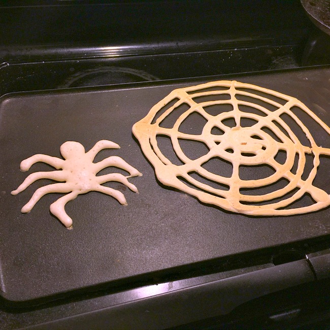 spider-web-pancakes - The Educators' Spin On It Spider Web Pancake for Kids for Halloween