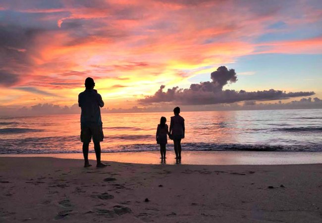 sunrise with kids making summer memories - The Educators' Spin On It Sunrise with Kids for Summer Bucket List Idea