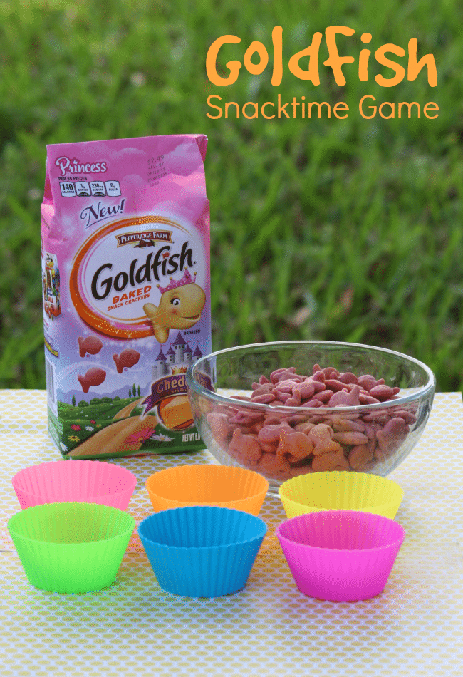 Goldfish%2BSnacktime%2BGame%2Bby%2BThe%2BEducators%27%2BSpin%2BOn%2Bit%2B.png - The Educators' Spin On It Goldfish counting game for kids with muffin containers